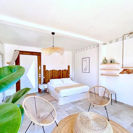 Nuiki Lodges - Chambres D'Hotes Montségur-sur-Lauzon Dış mekan fotoğraf